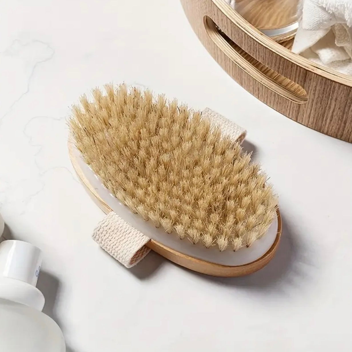 Natural Bristle Body Brush – Wooden Handheld Exfoliating Brush for Wet & Dry Skin